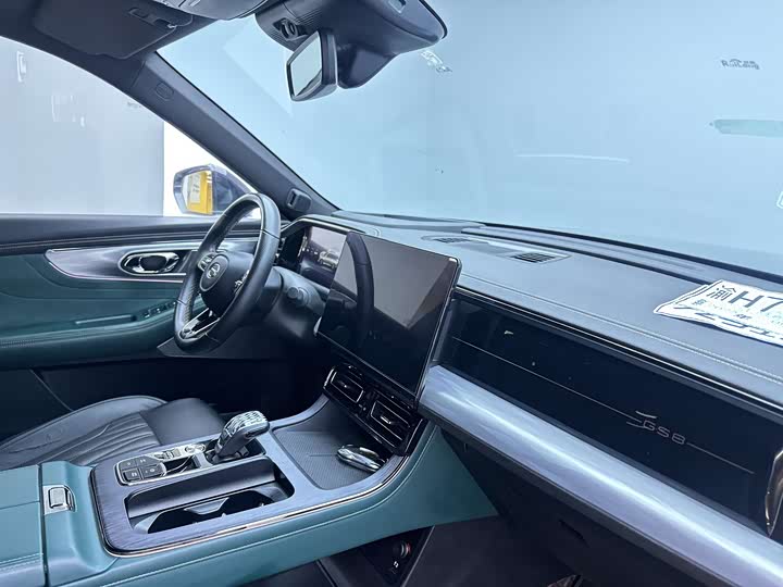 Фото 12 - GAC Trumpchi GS8