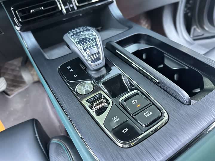 Фото 9 - GAC Trumpchi GS8