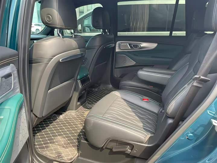 Фото 7 - GAC Trumpchi GS8