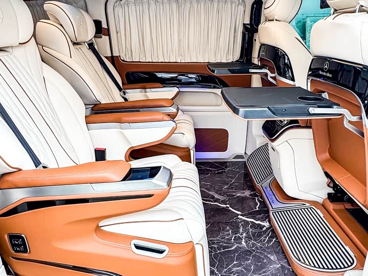 Фото 20 - Mercedes-Benz Vito