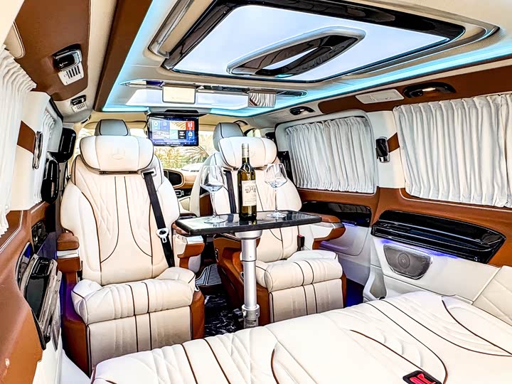 Фото 29 - Mercedes-Benz Vito