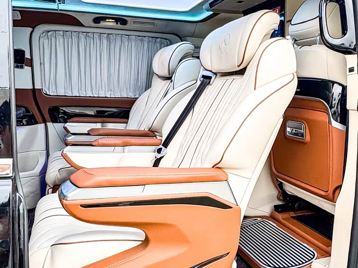 Фото 31 - Mercedes-Benz Vito