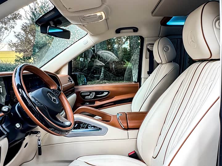 Фото 4 - Mercedes-Benz Vito