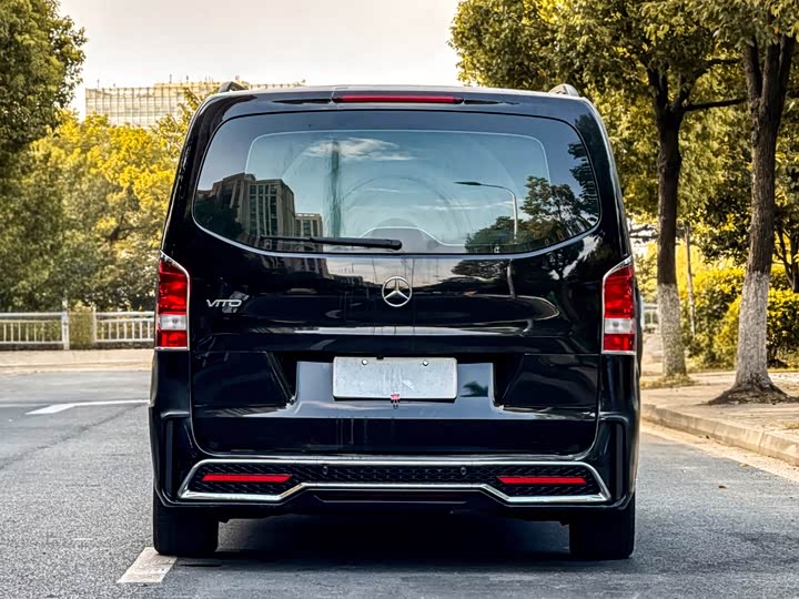 Фото 41 - Mercedes-Benz Vito