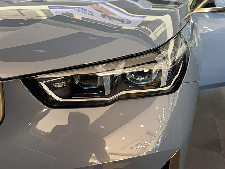 Фото 3 - BMW 5 Series