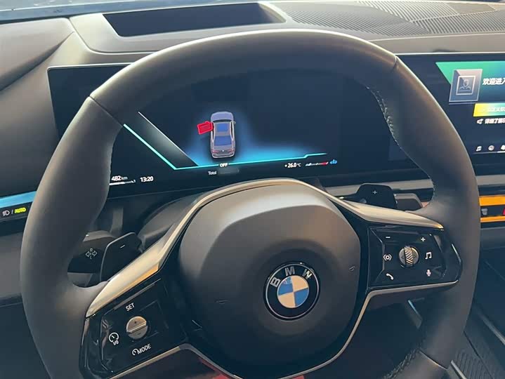 Фото 5 - BMW 5 Series