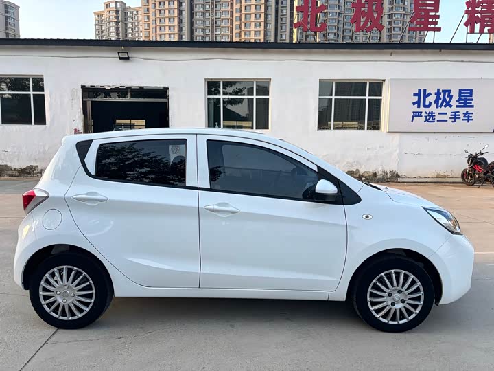 Фото 4 - Changan BenBen E-Star
