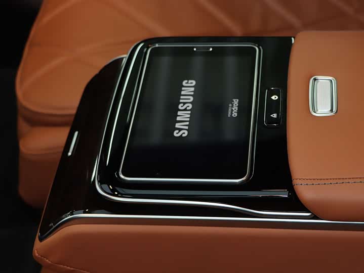 Фото 19 - Mercedes-Benz Maybach S-Class