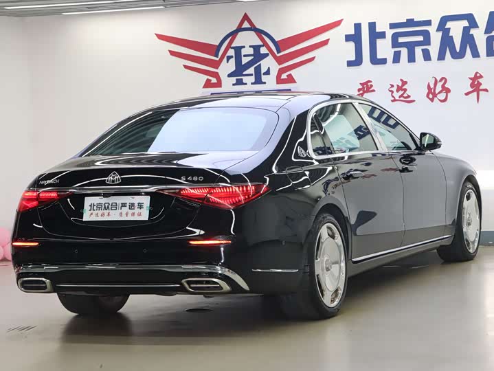 Фото 22 - Mercedes-Benz Maybach S-Class