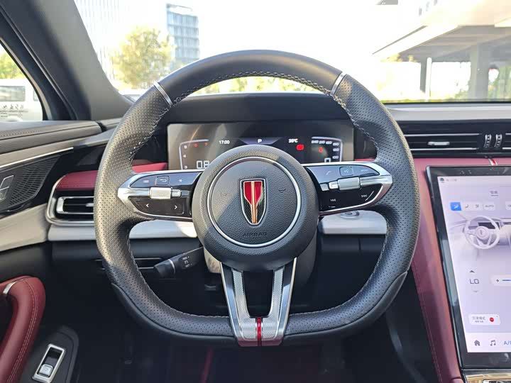 Фото 10 - Hongqi H5