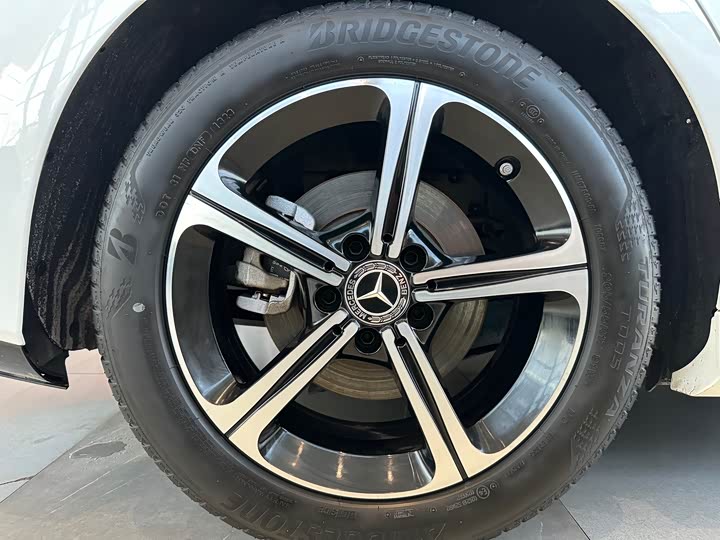 Фото 18 - Mercedes-Benz A-Class