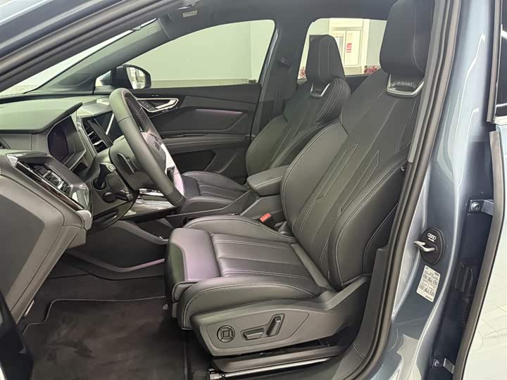 Фото 7 - Audi Q4 e-tron