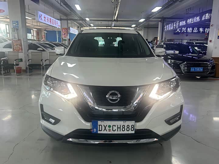 Фото 2 - Nissan X-Trail