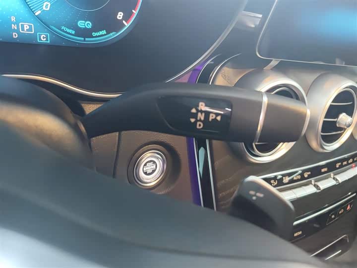 Фото 14 - Mercedes-Benz C-Class