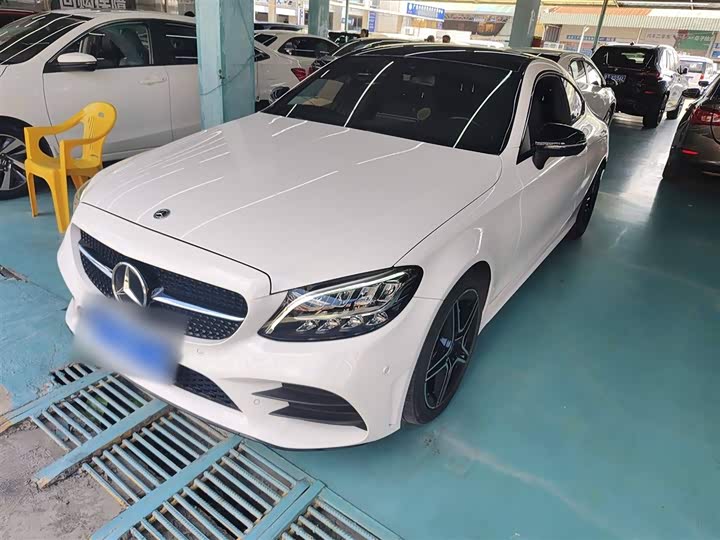 Фото 2 - Mercedes-Benz C-Class