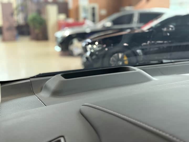 Фото 12 - Toyota Vellfire