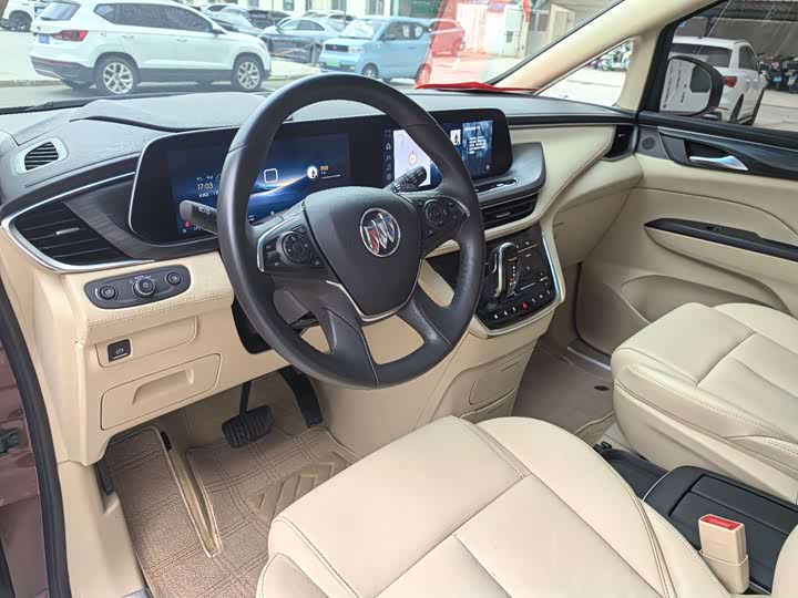 Фото 13 - Buick GL8 ES