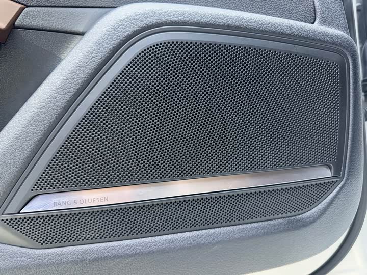 Фото 14 - Audi A7