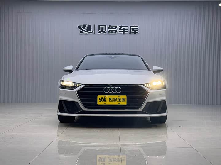 Фото 2 - Audi A7