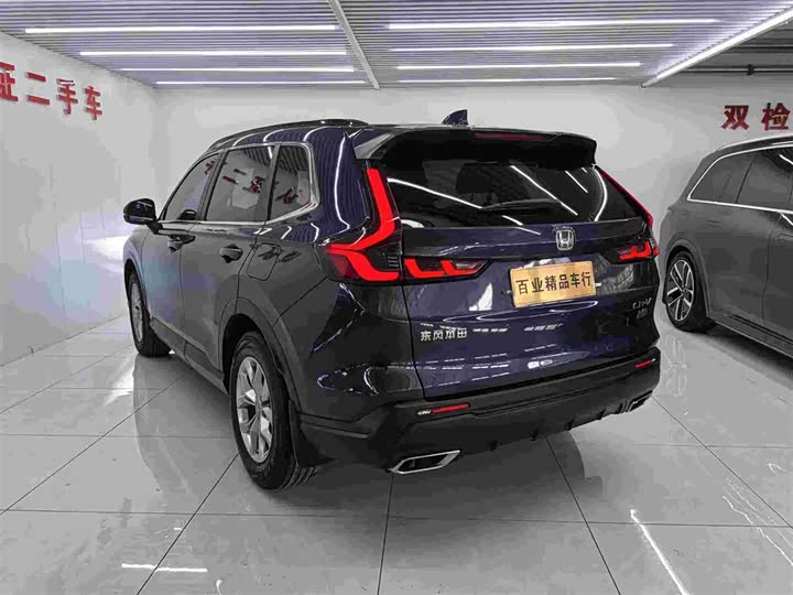 Фото 6 - Honda CR-V