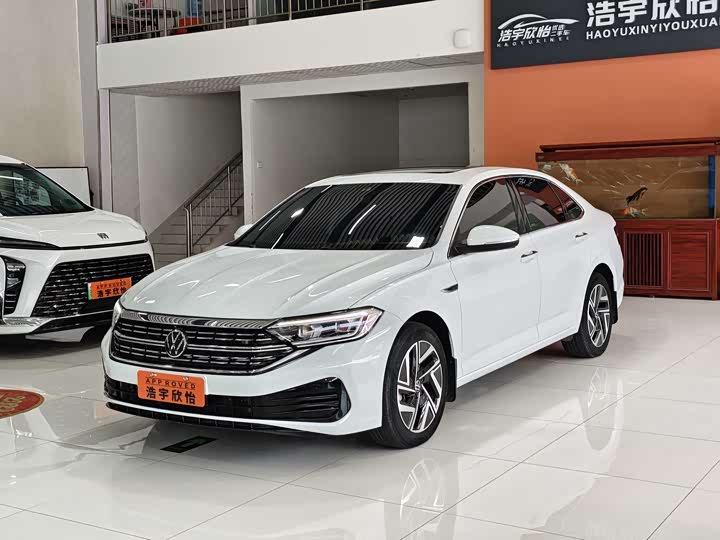 Фото 1 - Volkswagen Sagitar L