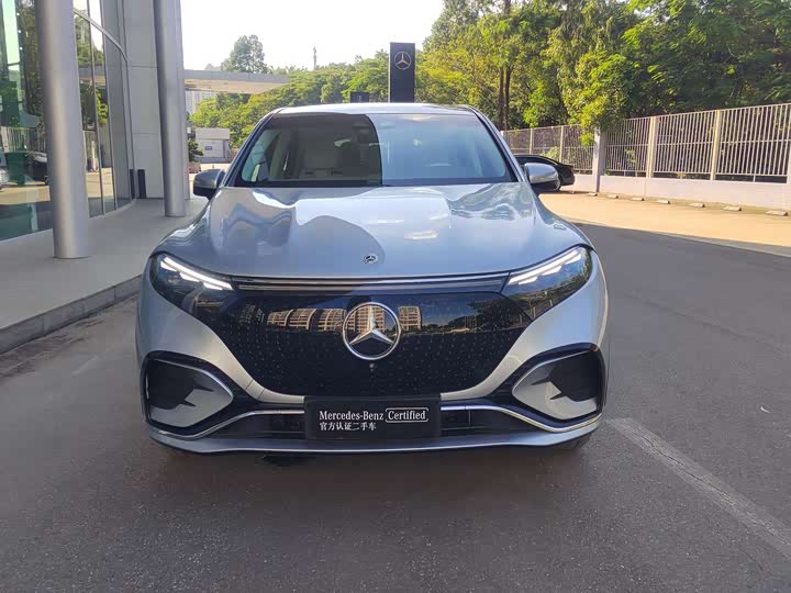 Фото 2 - Mercedes-Benz EQS SUV