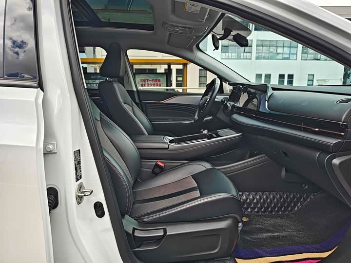 Фото 12 - GAC Aion S