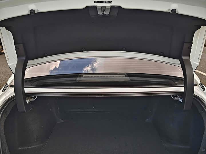 Фото 15 - GAC Aion S