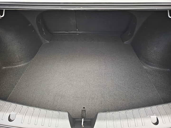 Фото 16 - GAC Aion S