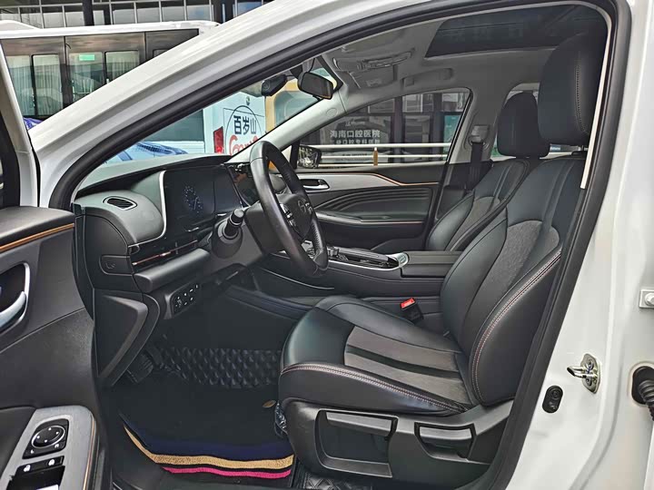 Фото 4 - GAC Aion S