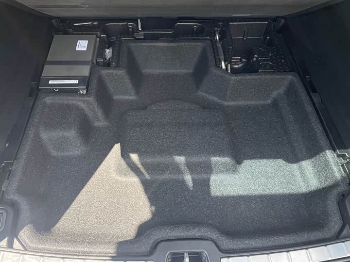 Фото 14 - Volvo XC60