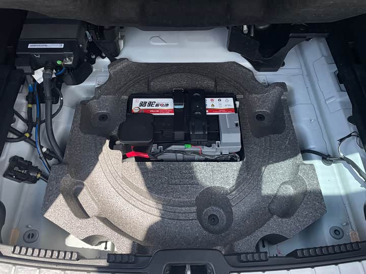 Фото 15 - Volvo XC60