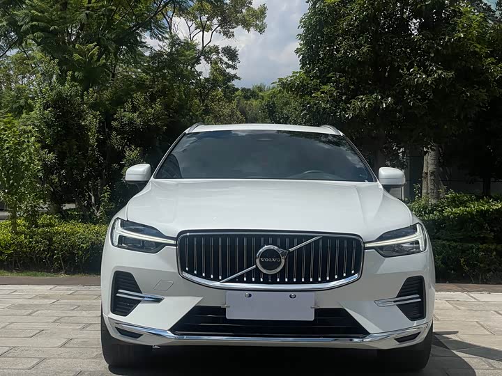 Фото 2 - Volvo XC60