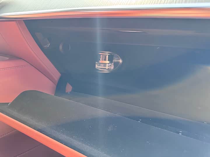 Фото 16 - Mercedes-Benz S-Class