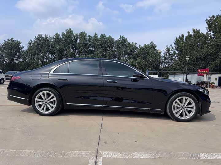 Фото 5 - Mercedes-Benz S-Class