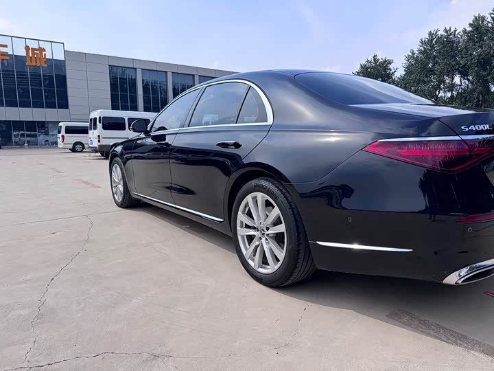 Фото 6 - Mercedes-Benz S-Class