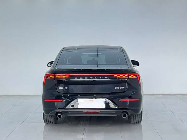Фото 8 - Bestune B70