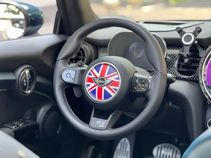 Фото 12 - Mini Mini