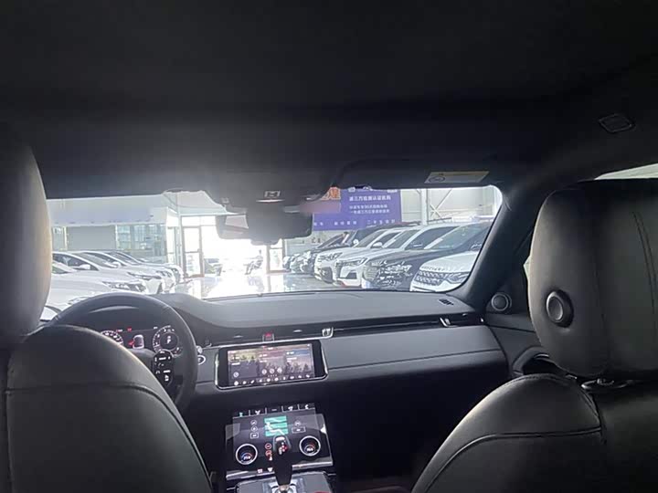 Фото 15 - Land Rover Range Rover Evoque L