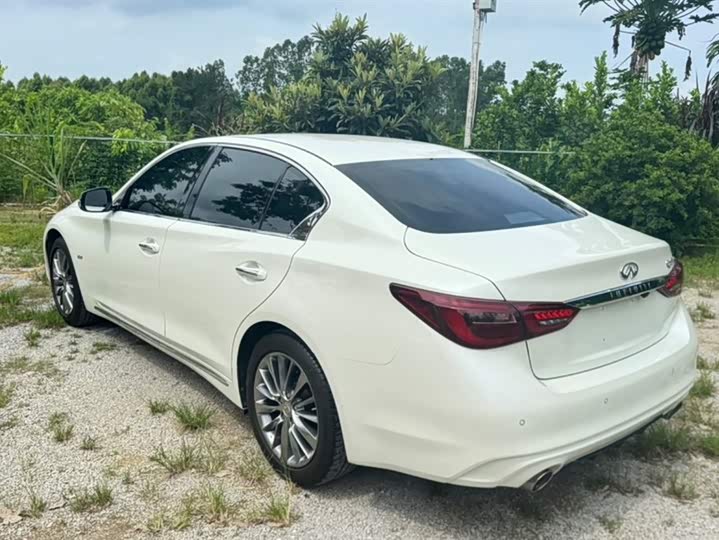 Фото 5 - Infiniti Q50L