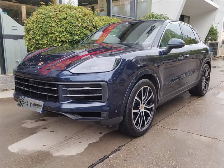 Фото 1 - Porsche Cayenne