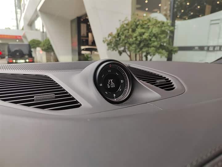 Фото 14 - Porsche Cayenne