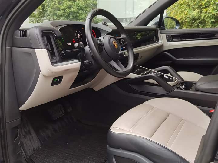 Фото 4 - Porsche Cayenne