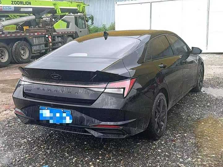 Фото 5 - Hyundai Elantra N line