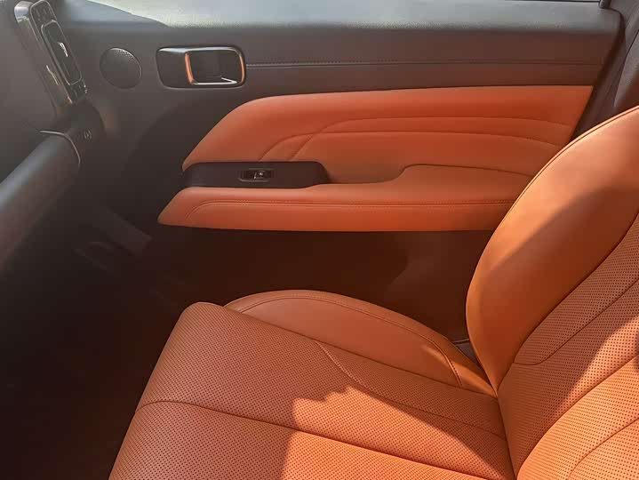 Фото 13 - Haval H9