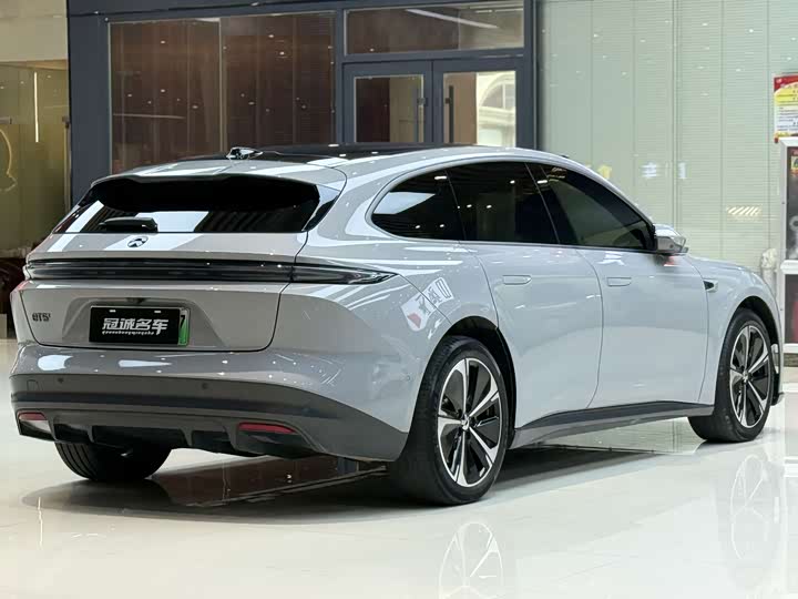 Фото 4 - Nio ET5T