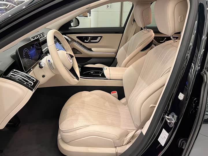 Фото 4 - Mercedes-Benz S-Class