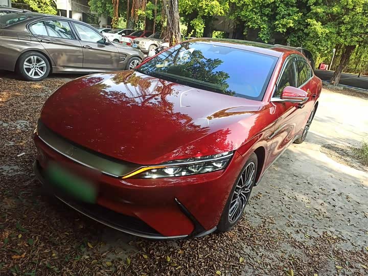 Фото 2 - BYD Han