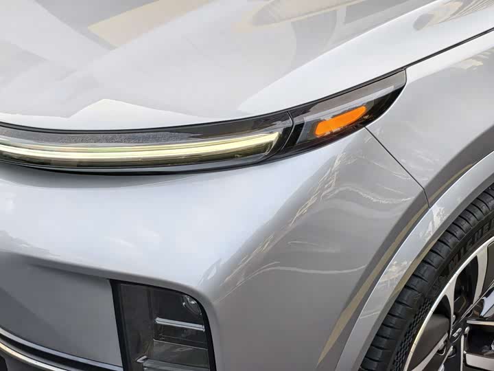 Фото 3 - LiXiang L9