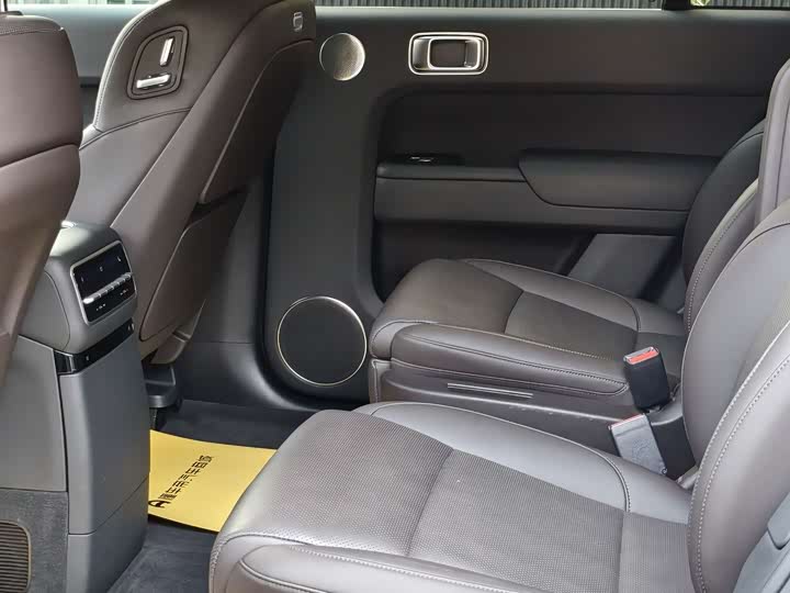 Фото 6 - LiXiang L9